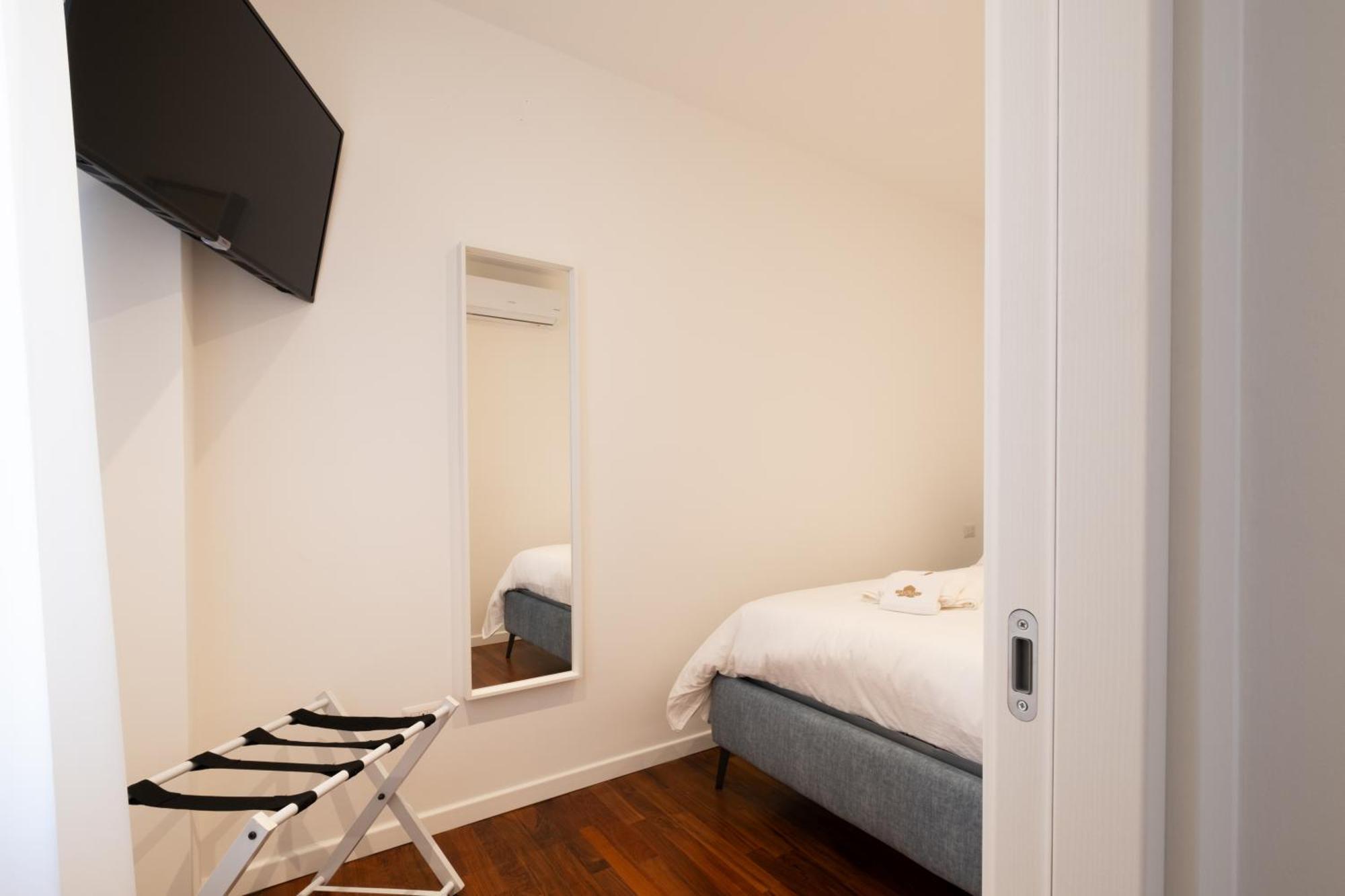 The Apulian Loft Bari - Via Celentano Apartment Bagian luar foto