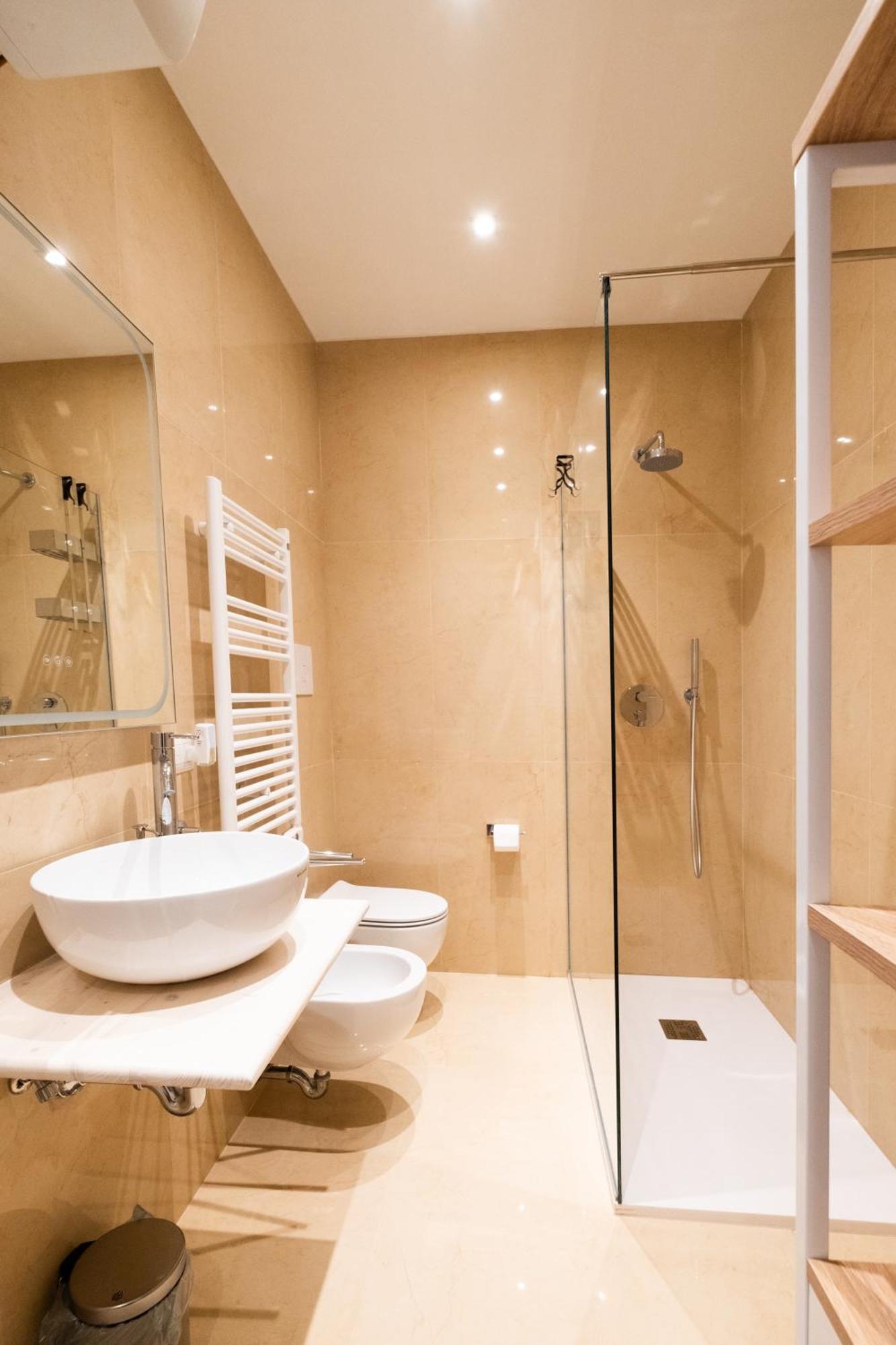The Apulian Loft Bari - Via Celentano Apartment Bagian luar foto